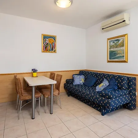Apartment Sunny