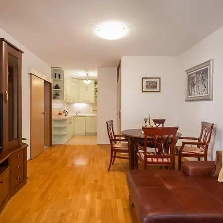 Apartment Sunny Makarska
