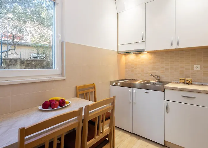 Sunny I Apartment Makarska