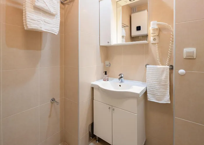 Apartment Sunny I Makarska